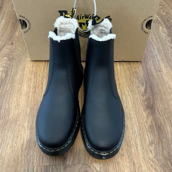 Dr Martens Dorrian black fur ankle Chelsea boots booties shoes women’s 7 new - Picture 2 of 9
